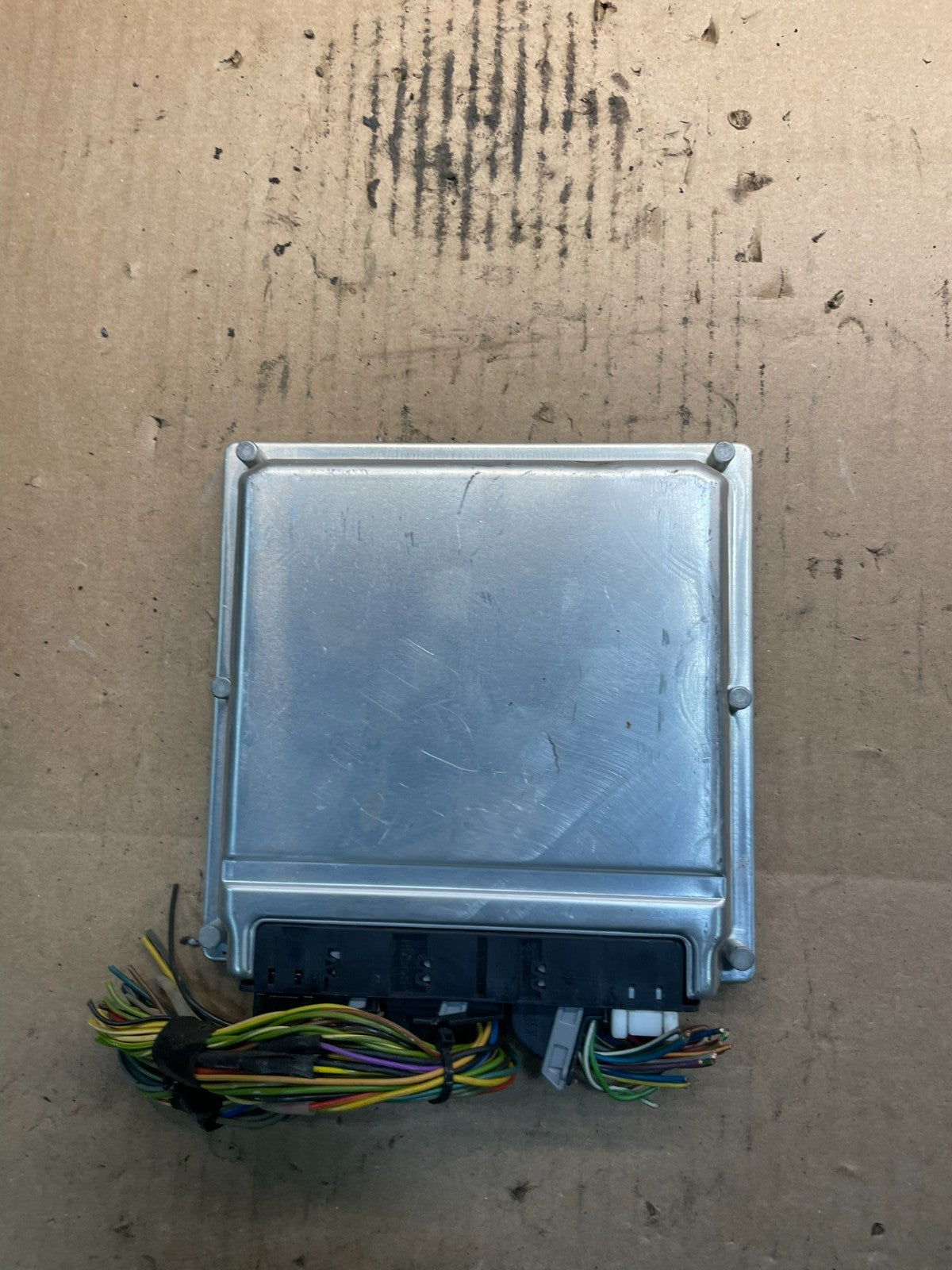 2003 to 2006 Mercedes E500 E350 Engine Computer Module ECM ECU u9199 DG2