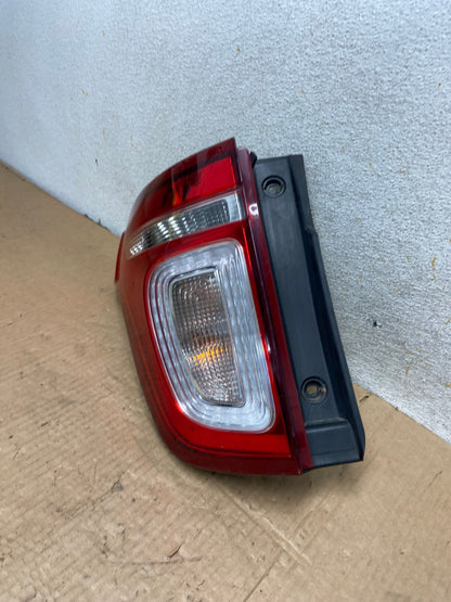2011 2012 2013 2014 2015 Ford Explorer Left Driver LH Side Tail light AI7872 LK1