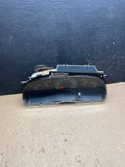 1997 to 2003 Ford E150 E250 E350 Gauge Speedometer Cluster t48400