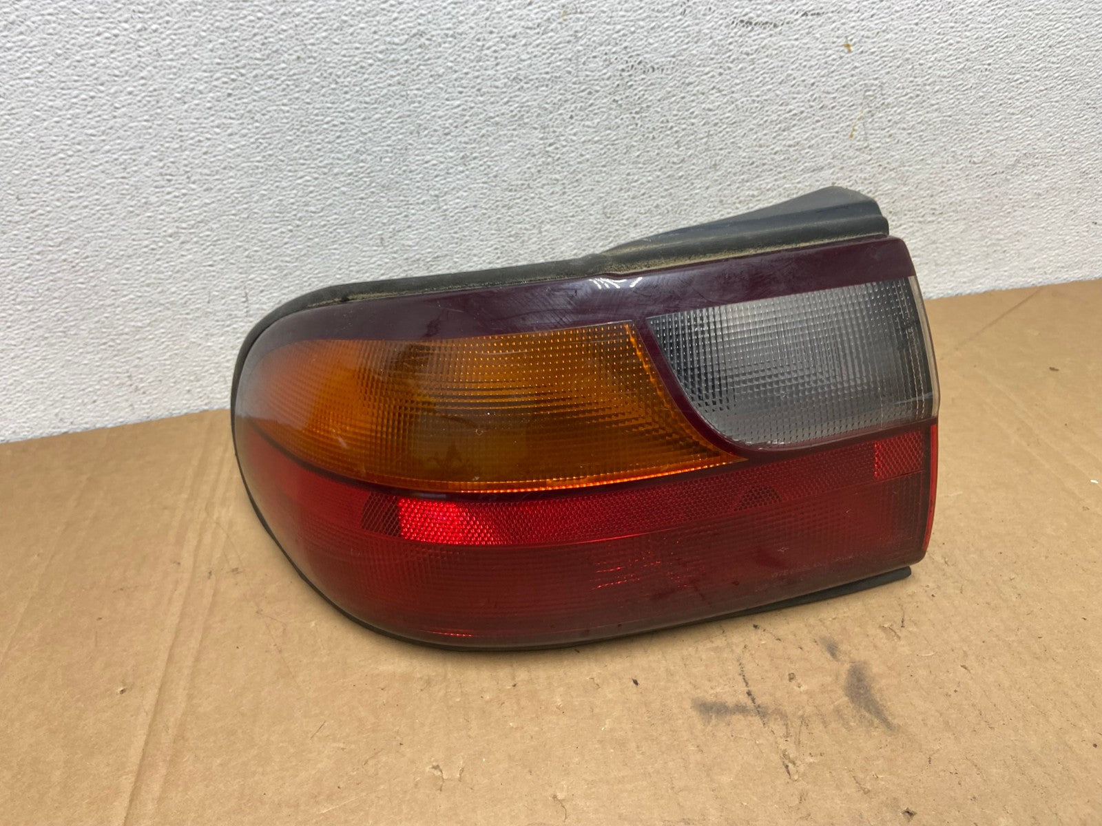1997 to 2003 Chevrolet Malibu Left Driver LH Side Tail Light AD2706 LK0