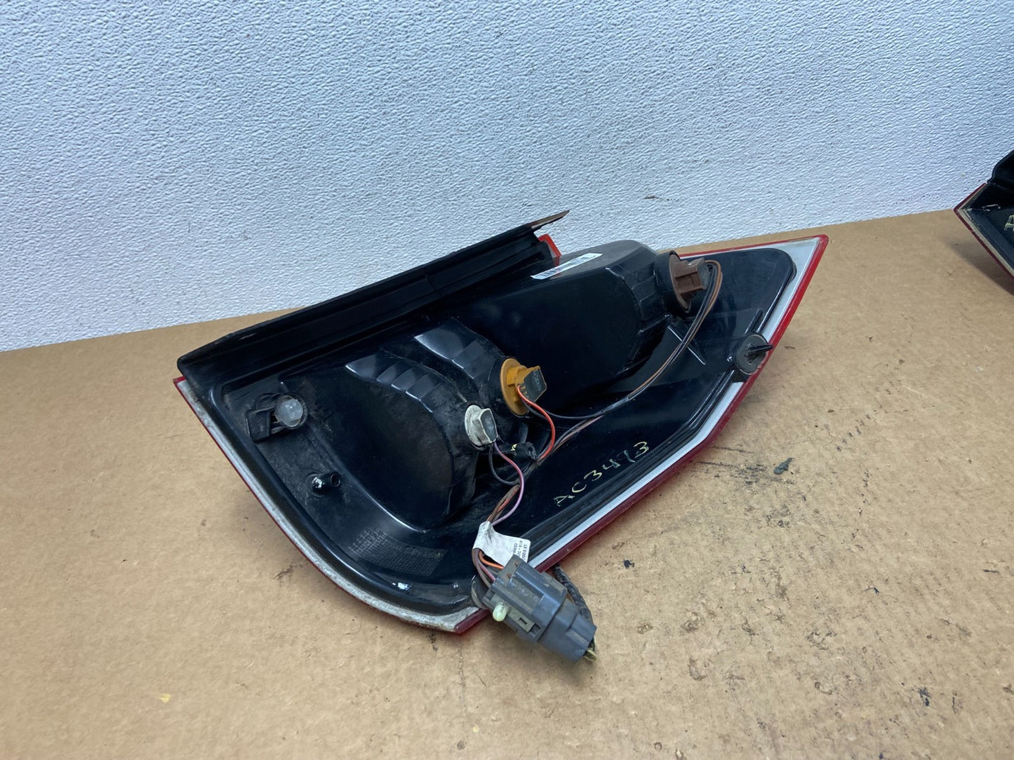 2005 2006 2007 2008 Dodge Magnum Left Driver Lh Side Tail Light Oem AC3493 DW6