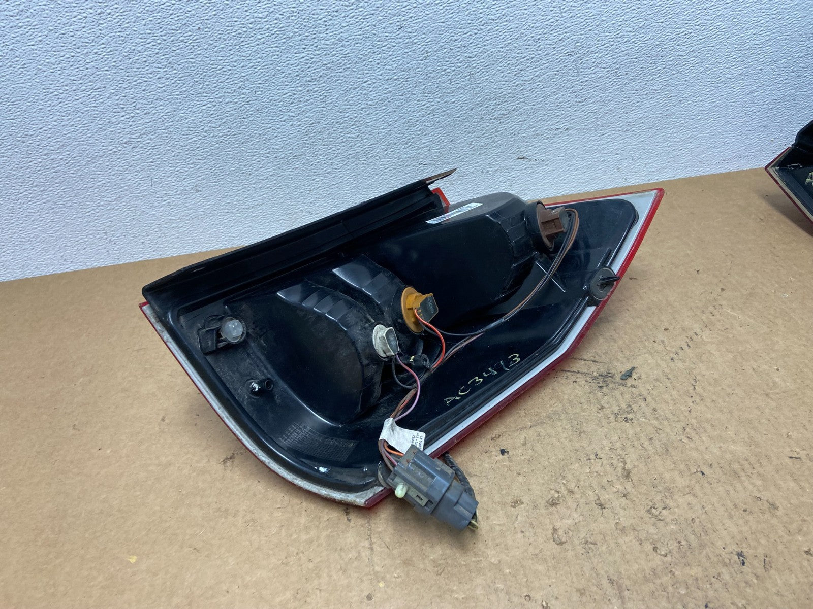 2005 2006 2007 2008 Dodge Magnum Left Driver Lh Side Tail Light Oem AC3493 DW6