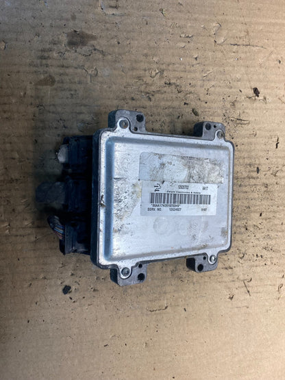 2010 to 2013 Chevrolet Silverado Yukon Engine Control Module ECM ECU AE8025 DG1