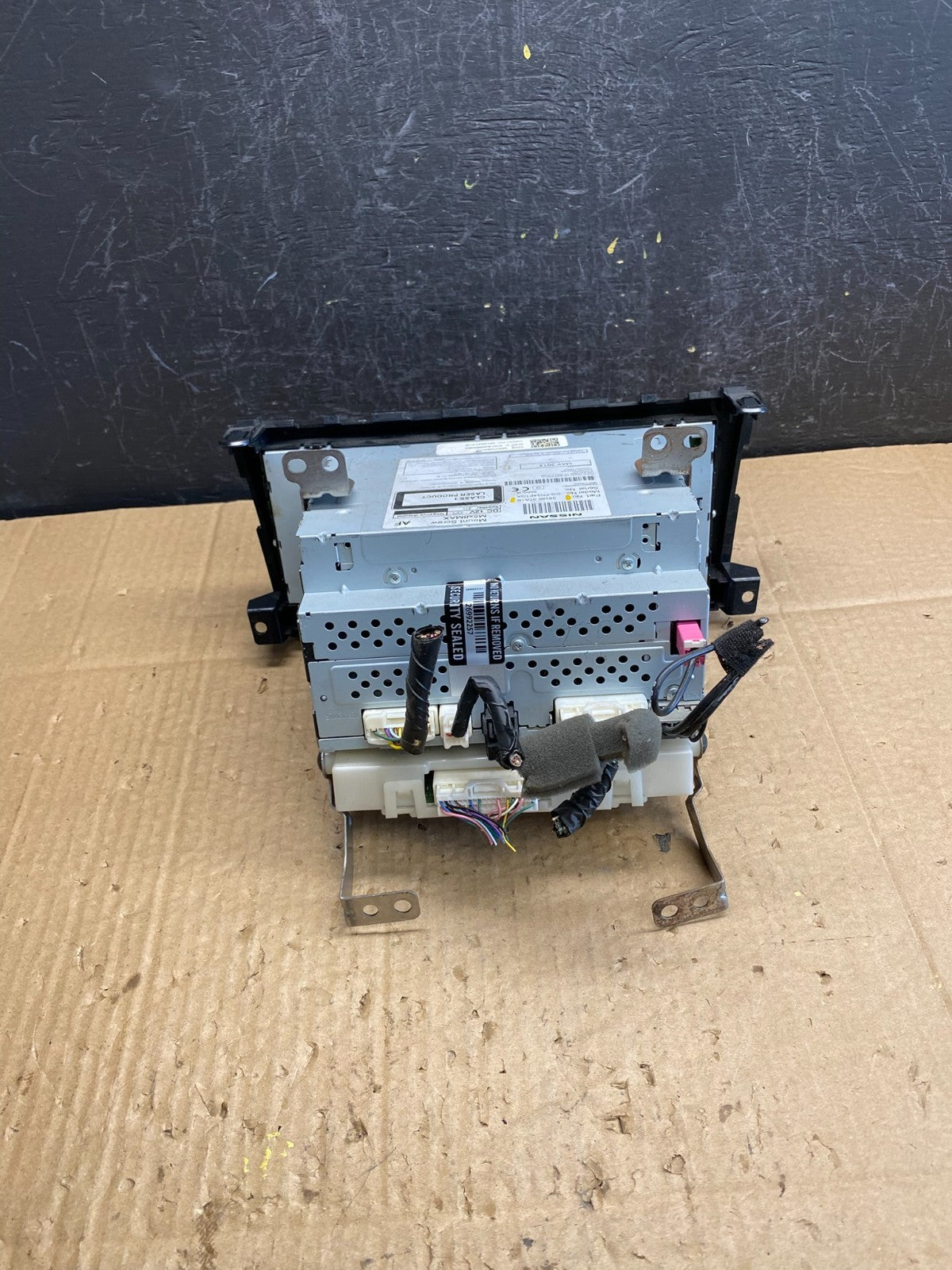 2013 to 2015 Nissan Altima Radio Screen Receiver AM-FM CD Player AC9604 DG4