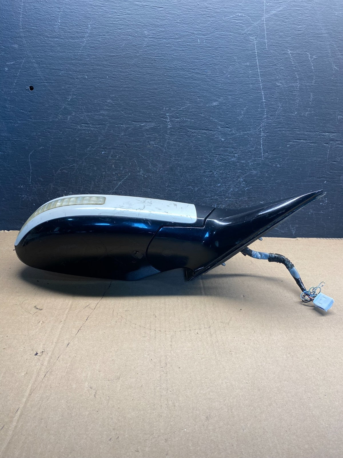 2007-2012 Nissan Altima Sedan Right Passenger Door Turn Sgn Mirror AE7690 DW3