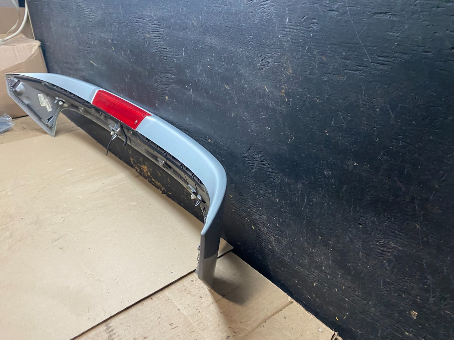 2011 to 2013 Ford Fiesta 5 Hatchback Rear Trunk Spoiler u7441 DG7