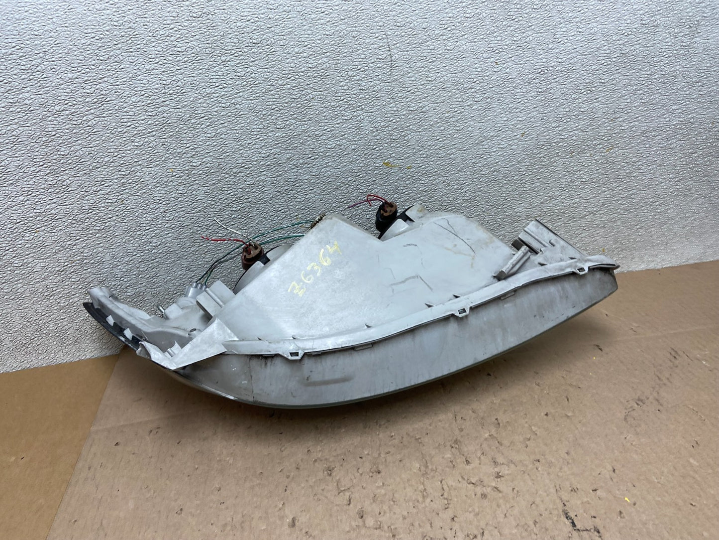 2002 2003 2004 Toyota Camry Left Driver Lh Side Halogen Headlight Z6364 DW6