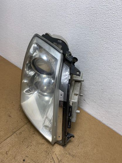 2005 - 2011 Cadillac STS Right Passenger RH Side Xenon Headlight OEM AC3583 DW1