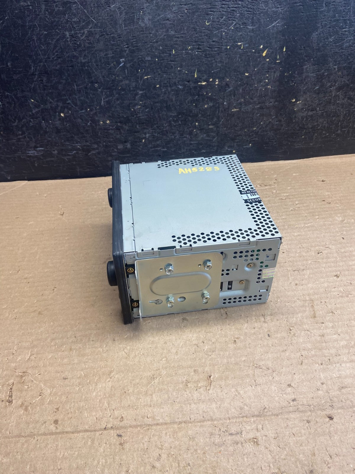 2002 to 2006 Honda Crv CR-V AM FM Radio CD Player Tape AH5285 DG2