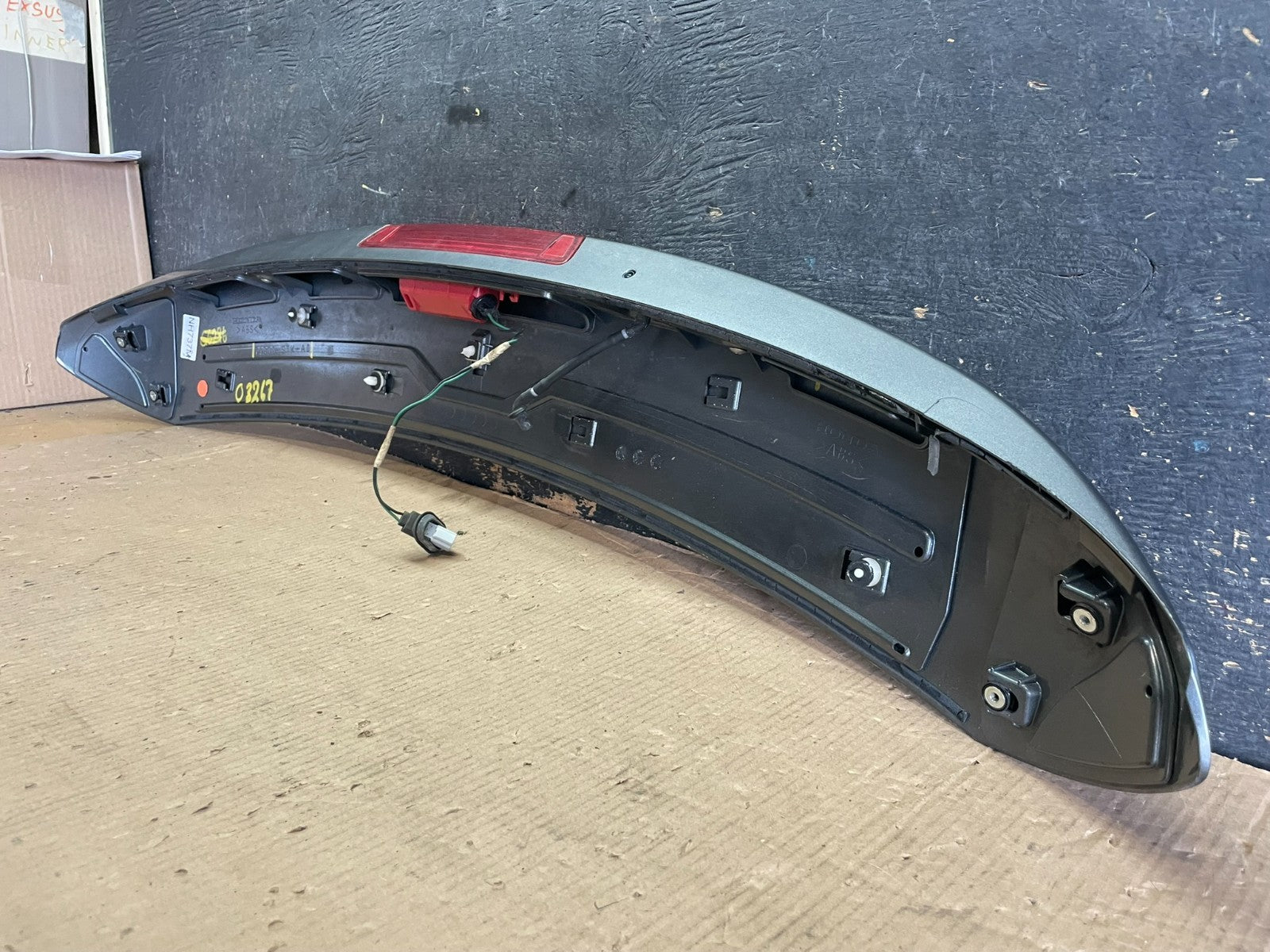 2007 2008 2009 Acura RDX Rear Spoiler Wing Lift Gate 3rd Brake Light AA2211 DG10