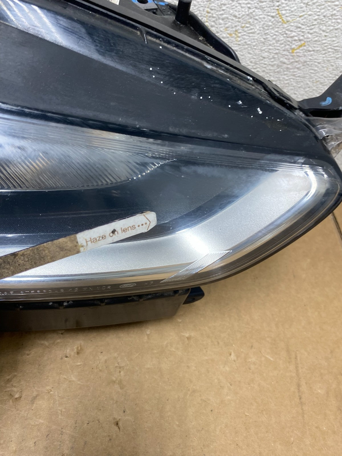 2013 to 2016 Ford Fusion Right Passenger Rh Side Headlight AI3403 DW4