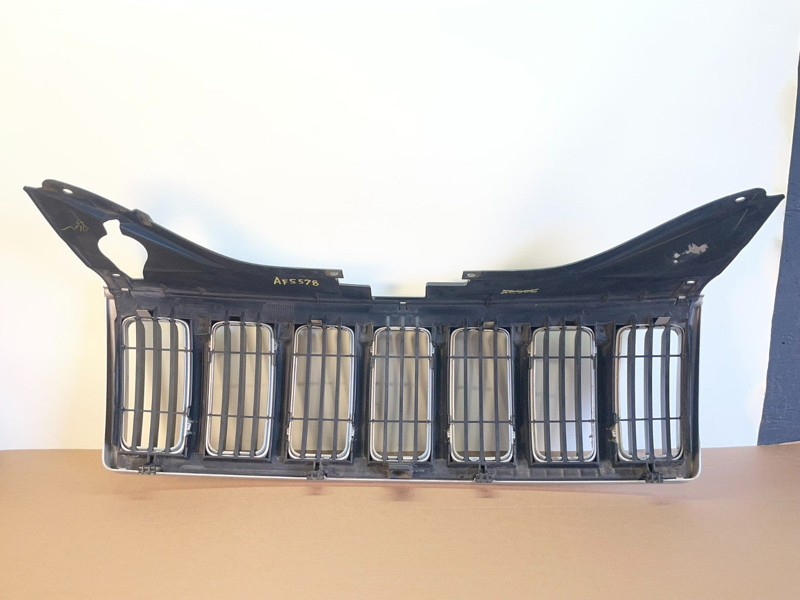 2008 2009 2010 Jeep Grand Cherokee Front Upper Grill Grille af5578 DG4