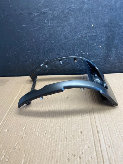 2011 to 2013 Kia Sorento Center Radio Climate Control Clock Trim AF6166 DG2