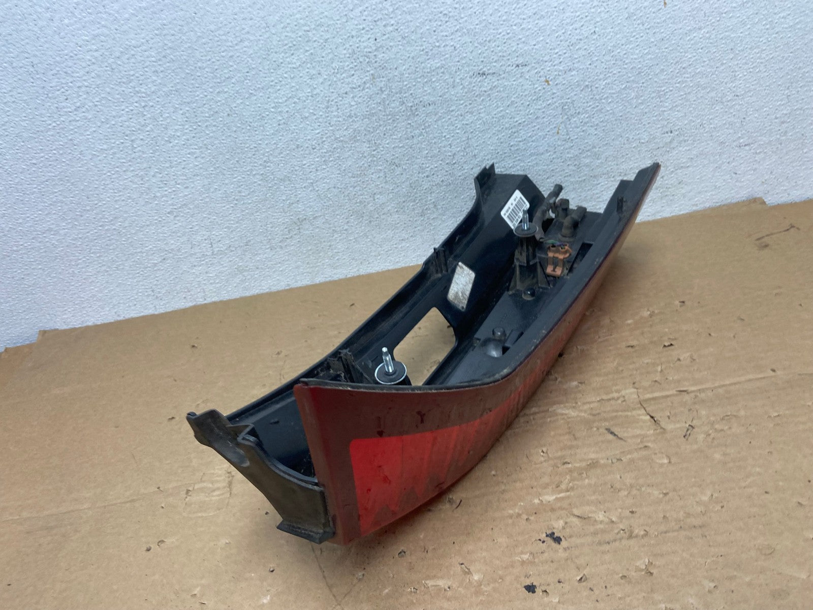 2004 to 2009 Cadillac Srx Right Passenger RH Side Tail Light AD4101 LK5