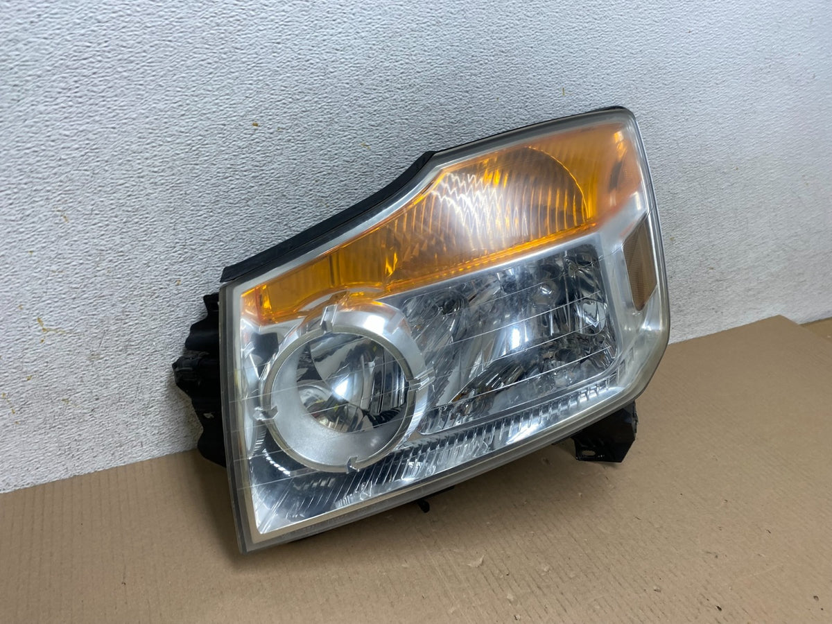 2008 - 2015 Nissan Armada Left Driver LH Headlight Halogen AH2983 DW2