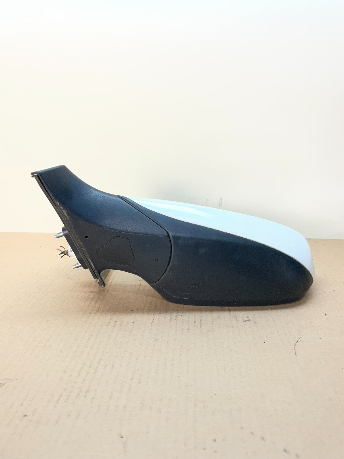 2011-2015 Hyundai Elantra Left Driver View Door Mirror AI4010 DG3