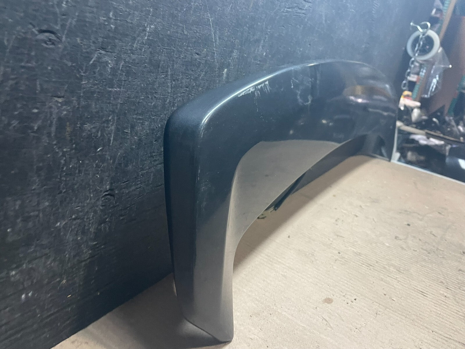 2008-2011 Subaru Impreza Hatchback Rear Upper Tailgate Roof Spoiler OEM J7535 DG2