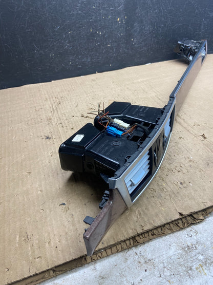 2010-2013 Mercedes E E350 W212 Dash Dashboard Front Center Air Vent ae2076 DG1
