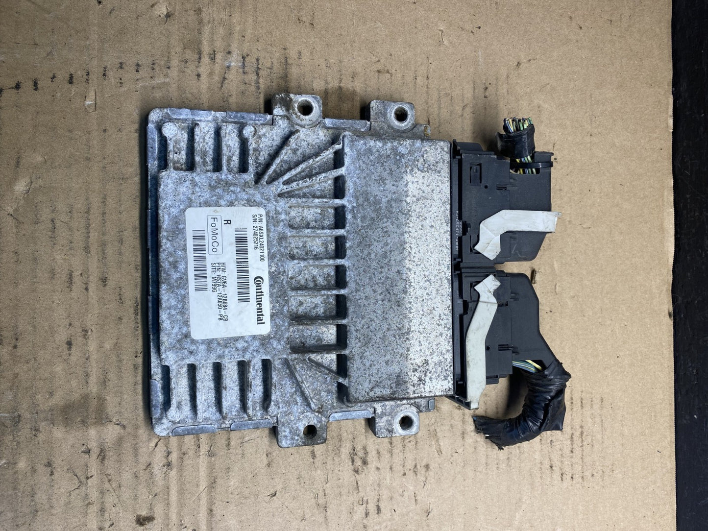 2017 2018 2019 Ford Fusion Engine Control Unit ECU Computer Module AE2155 DG0