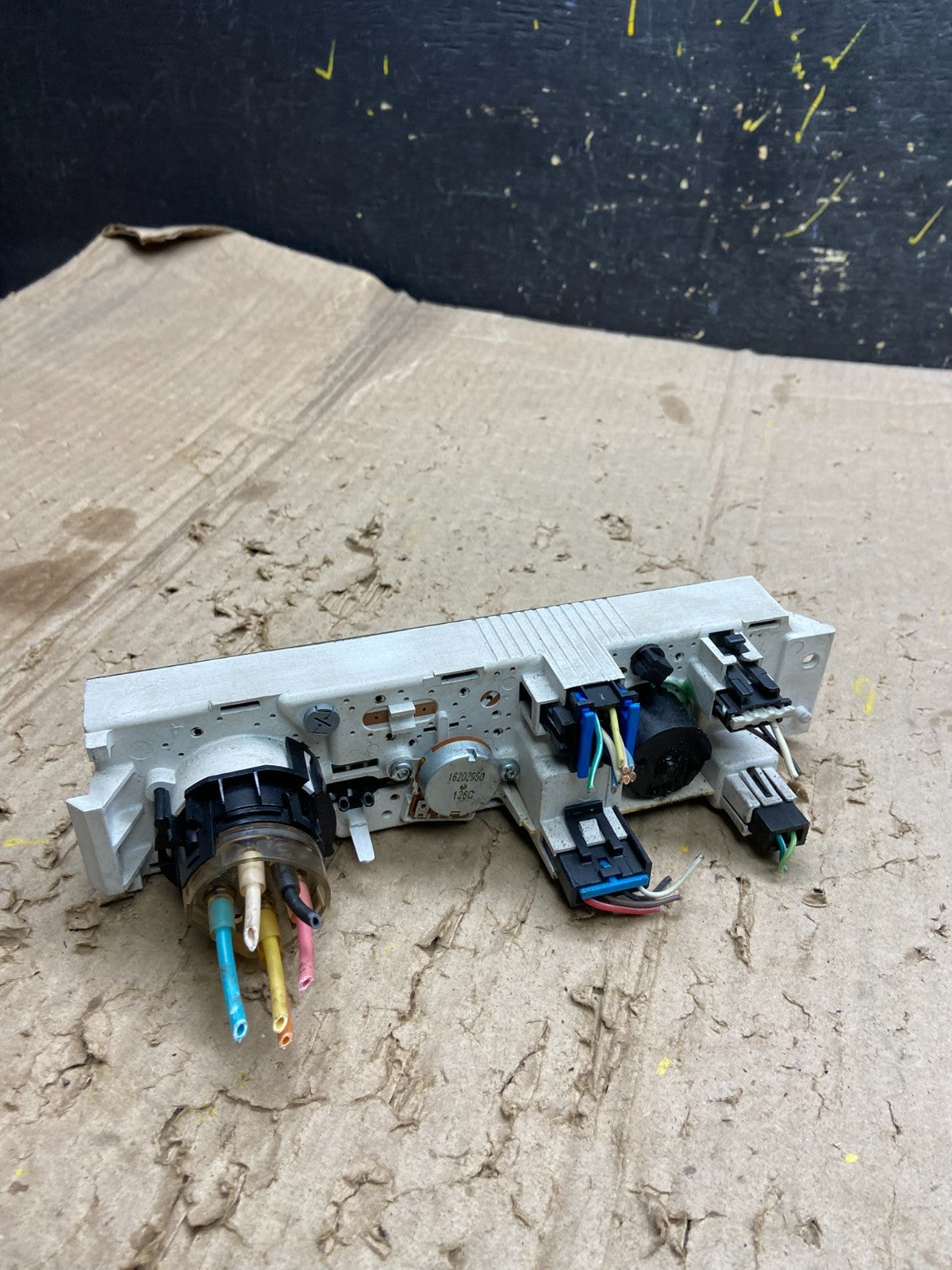 2008-2010 Chevrolet Express 1500 2500 3500 Climate Control Panel x6346 DG3