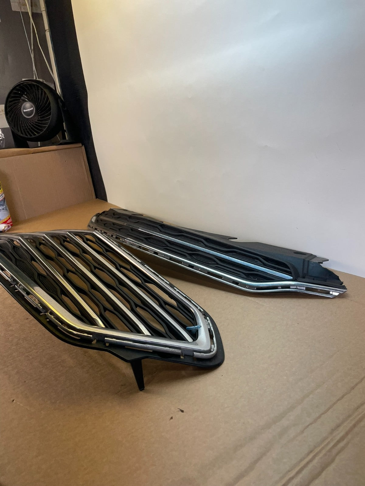 2016-2017 Chevrolet Equinox Front Upper Lower Grille Bumper Grill Set AG3010 DG1