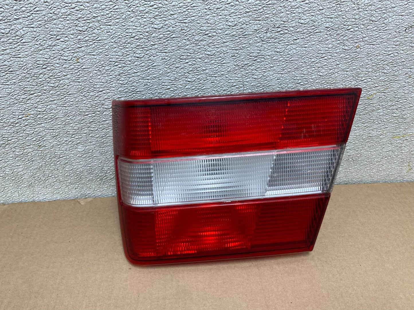 1995 to 1997 Volvo 940 960 Right Passenger RH Side Inner Tail Light Oem W0480 DW0