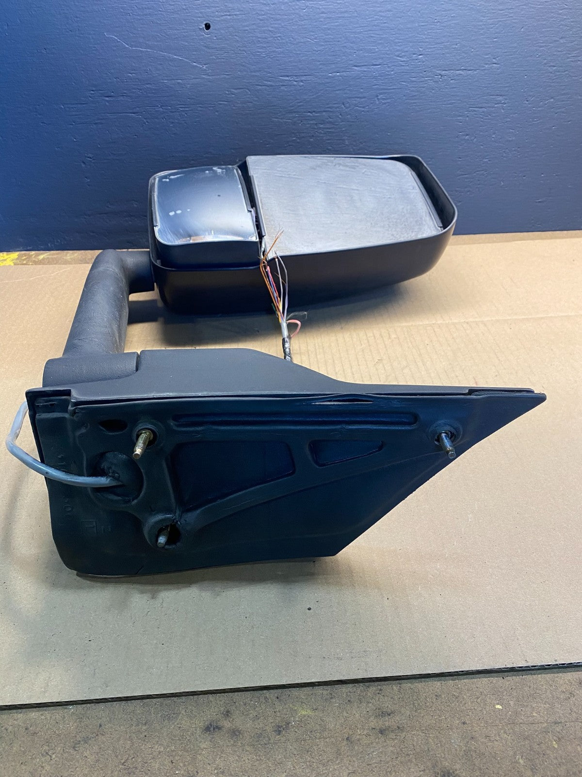 2008 Chevrolet Express Savana Left Driver LH Side View Mirror AB4146 DG4