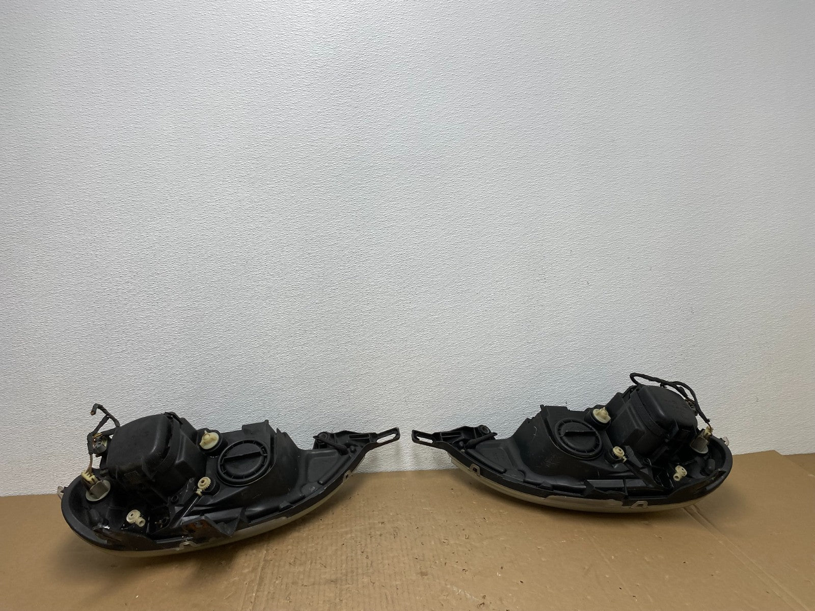 2002 - 2005 Mercedes ML ML350 ML500 Left+Right Side Halogen Headlights AB6987 DW7
