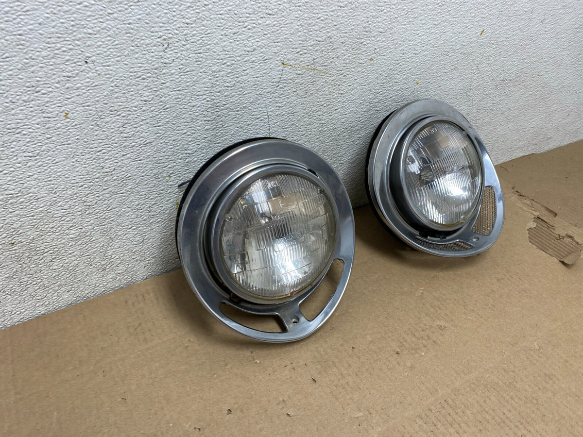 1982 to 1987 Jaguar XJ6 Halogen Front Headlights L46412