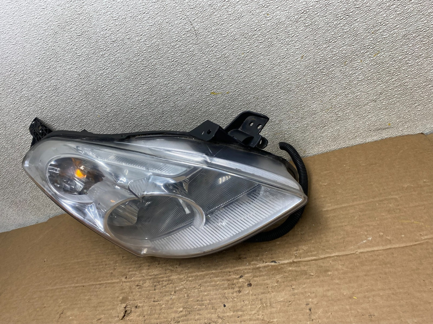 Sedan 2010 2011 2012 Nissan Altima Headlight Right Passenger Rh OEM Z2870 DW1
