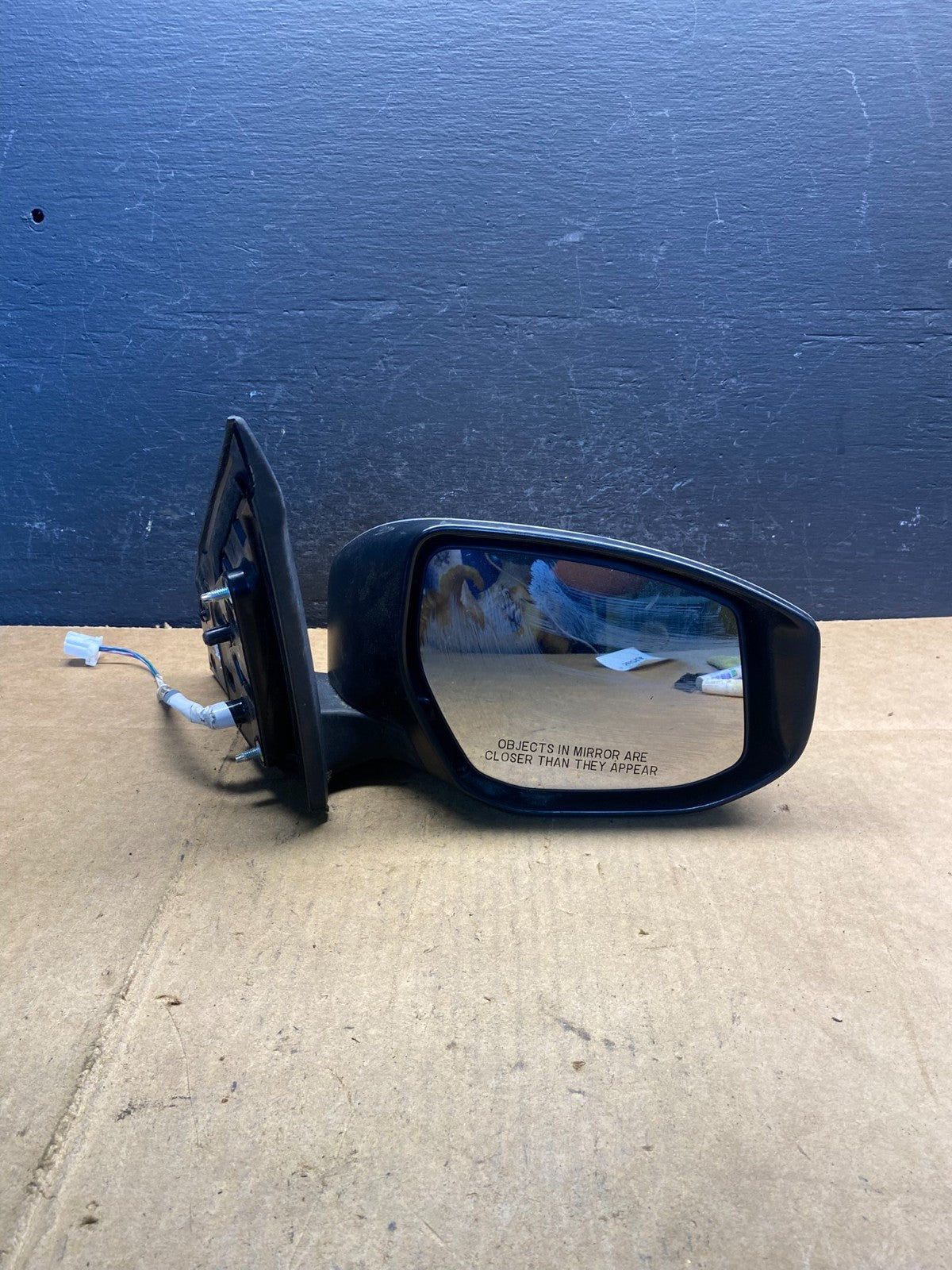 2013 to 2019 Nissan Sentra Right Passenger Side Door Mirror ad4986 DG8
