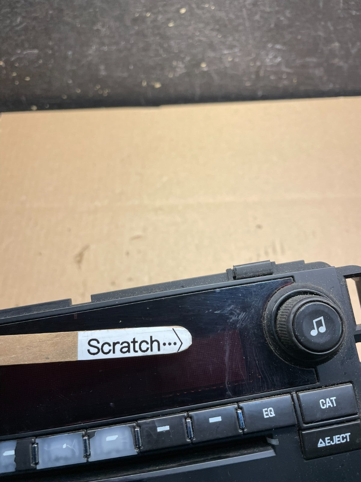 2009 to 2011 GMC Acadia Radio AM/FM CD Player Radio Oem v8745 DG4