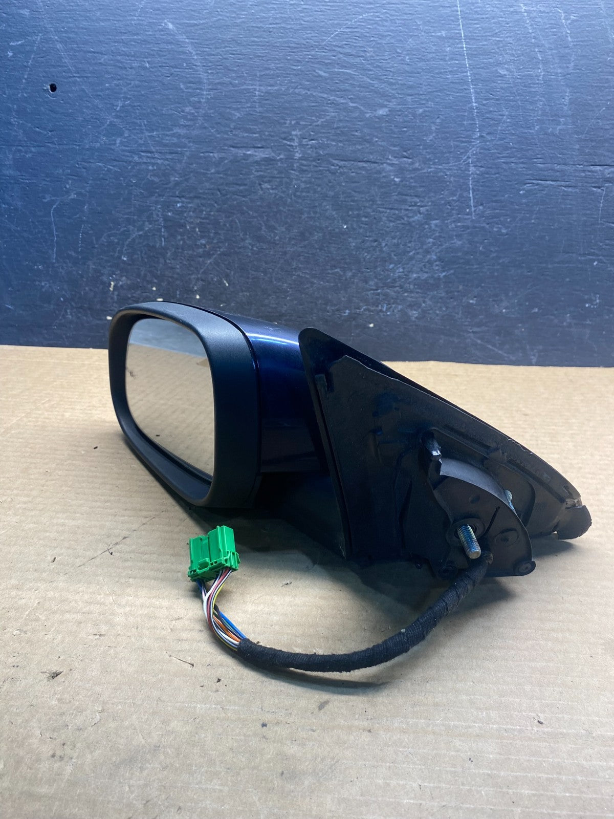 2007 - 2009 Volvo S60 Left LH Driver Side Front Door View Mirror AF417611