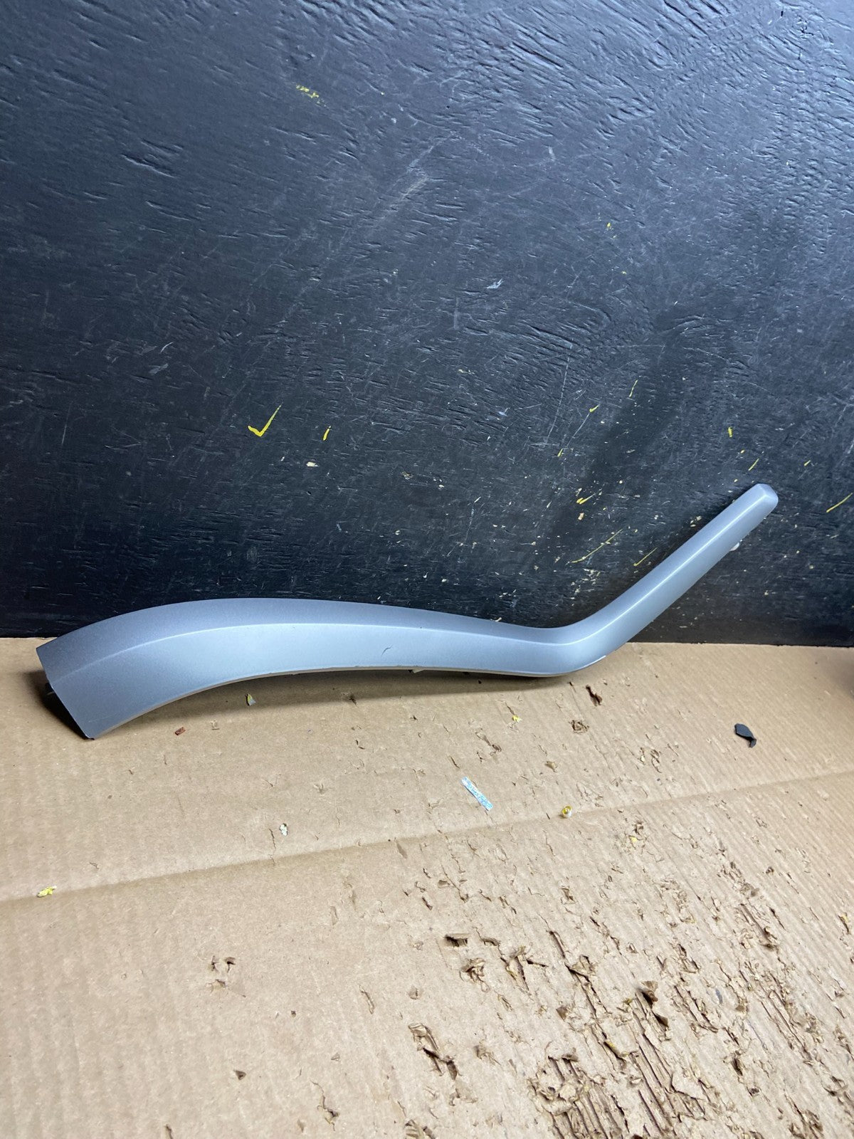 2006-2009 Suzuki Grand Vitara Center Console Left Bezel Trim Oem V7571 DG2