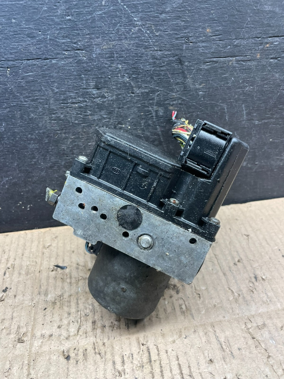 BMW X5 Series E53 ABS DSC Hydro braking unit pump 6765428 S4466 DG3