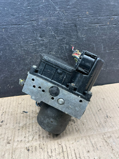 BMW X5 Series E53 ABS DSC Hydro braking unit pump 6765428 S4466 DG3