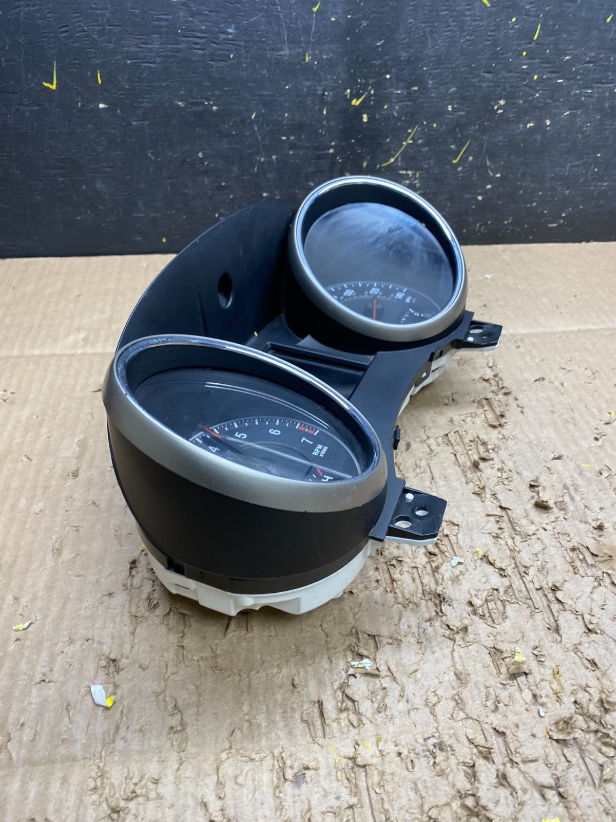 2012 Jeep Grand Cherokee 3.6L Speedometer Gauge Cluster OEM V7463 DG1