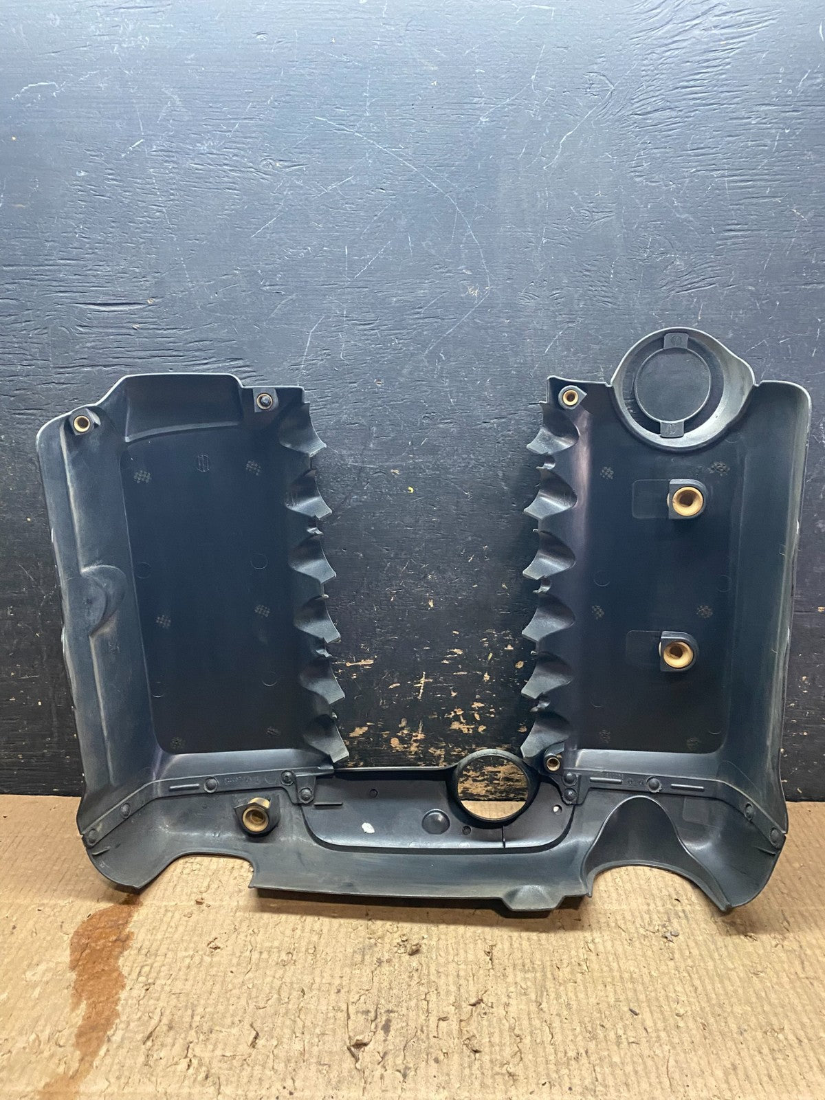 2004 to 2006 Porsche Cayenne 3.2L V6 Engine Motor Cover Y6344 DG5