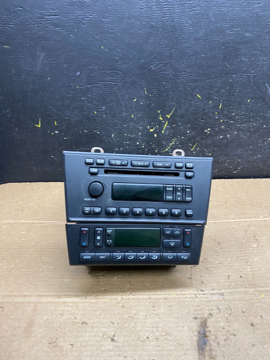 2000 2001 2002 Lincoln LS OEM Radio CD Dual Climate Control Panel OEM  w9501 DG0