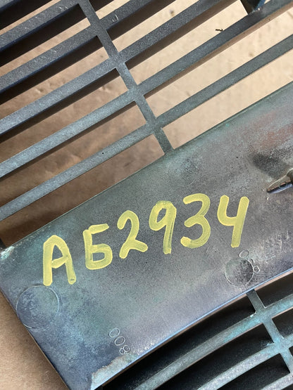 2003 to 2005 Buick Century Front Upper Grill Grille ag2934 DG5
