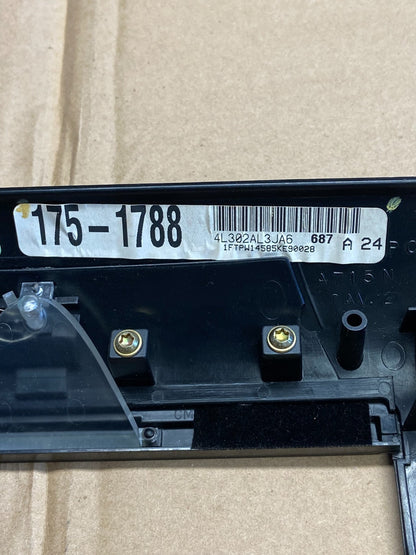 2004 to 2008 Ford F150 Radio Climate Dash Bezel Surround Black ai5929 DG4