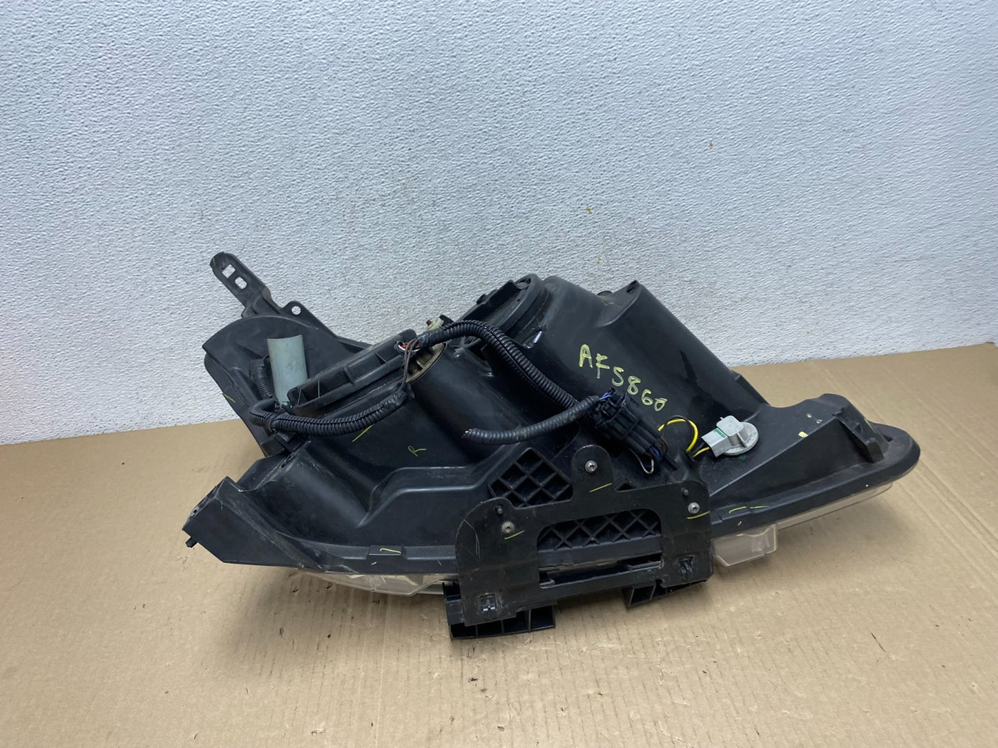 2013 - 2015 Nissan Sentra W/LED Halogen Left Driver LH Headlight AF5860 DW8
