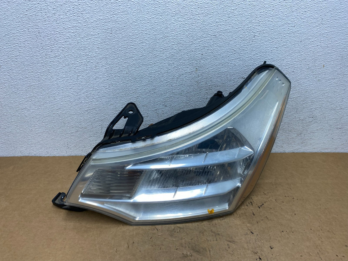 2008 2009 2010 2011 Ford Focus Left Driver Lh Headlight Halogen AD5234 DW0