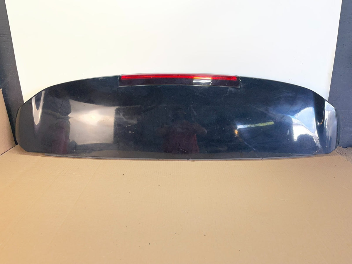 2016-2020 Chevrolet Tahoe Suburban Yukon Spoiler Wing 3rd Brake Light ah0062 DG0