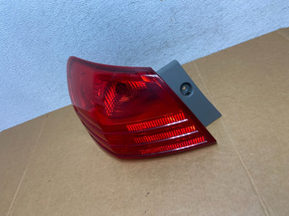 2008 to 2015 Nissan Rogue Left Driver Lh Side Tail Light AD8887 DW1