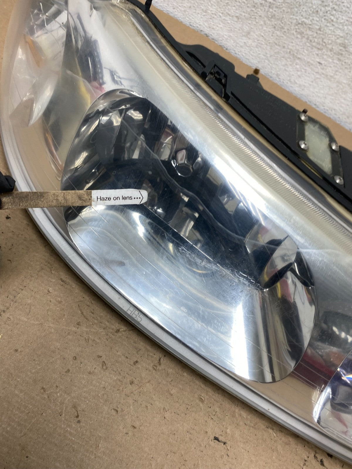 1999-2001 Lincoln & Town Car Right Passenger RH Headlight Halogen AF4743 DW5