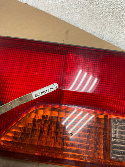 1999 2000 2001 Honda Odyssey Right Passenger RH Tail Light Inner AD8115 LK3