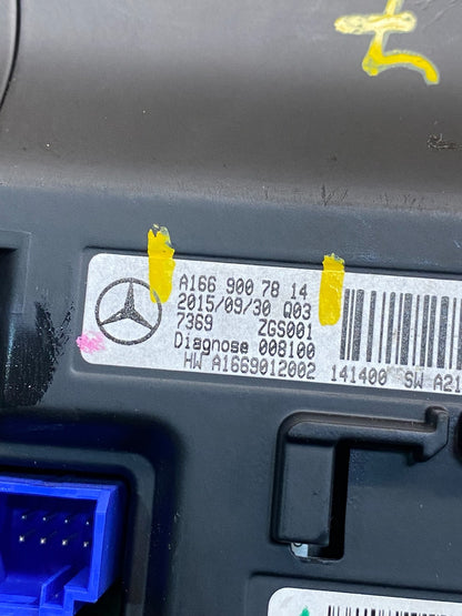 2016 to 2019 Mercedes Benz Dash Center Radio Screen Display AA1729 DG5