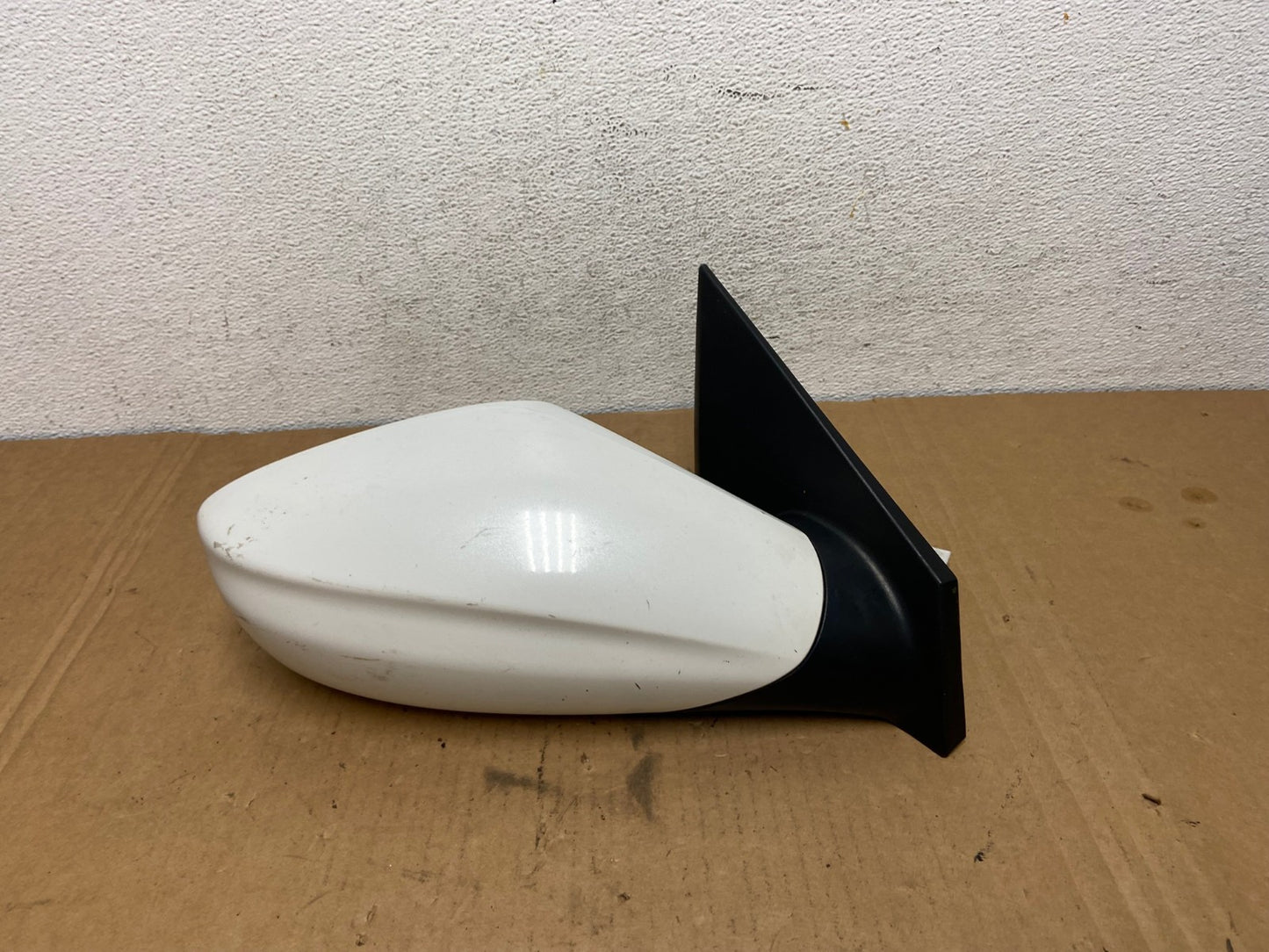 2011 - 2015 Hyundai Sonata Right Passenger RH View Door Mirror AD2688 LK0