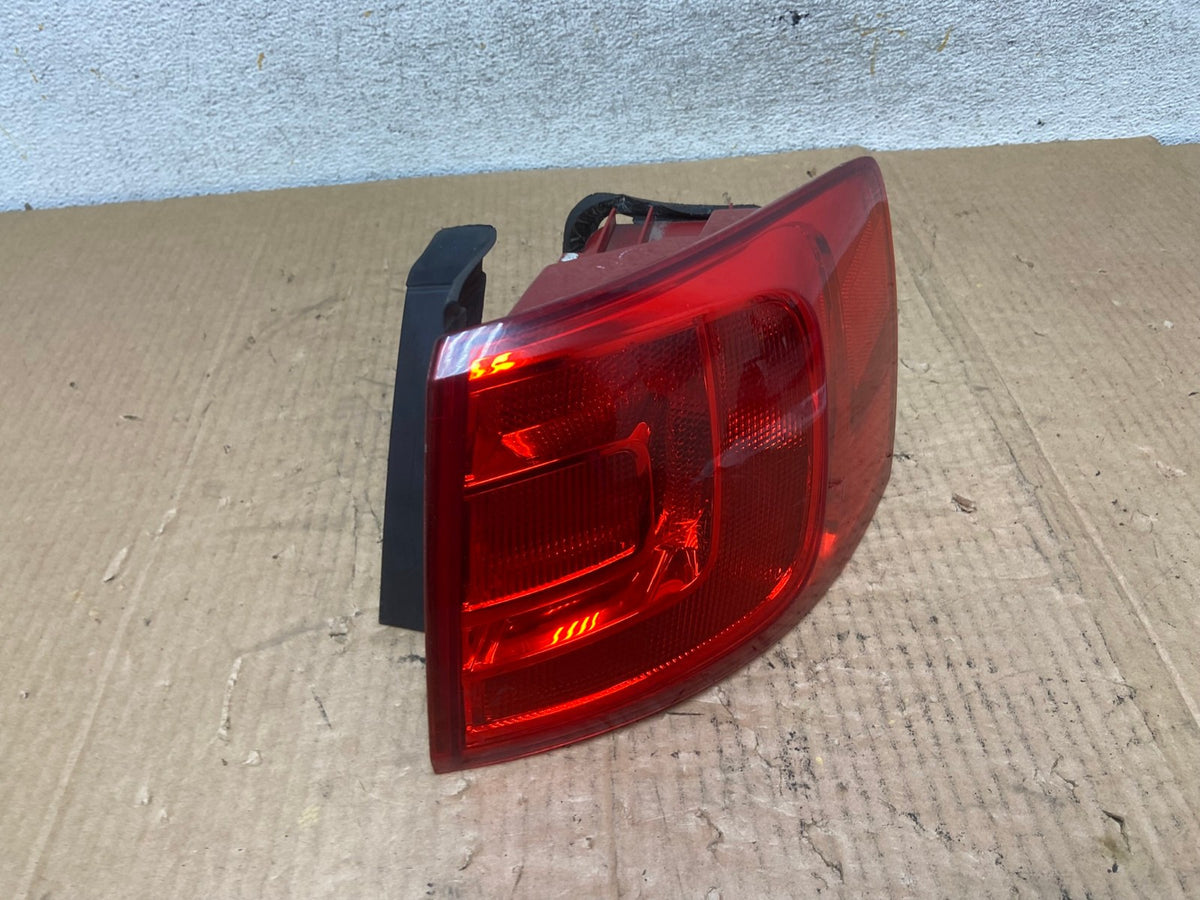2011 to 2014 Volkswagen Jetta Right Passenger Rh Side Tail Light AI6856 LK2